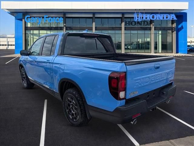 Certified 2025 Honda Ridgeline TrailSport+ image 2