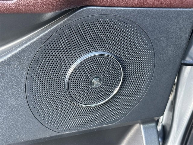 Used 2022 Ford Expedition Limited image 24