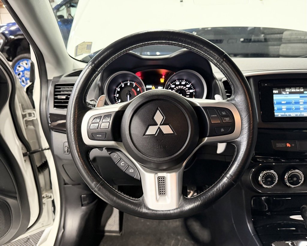Used 2015 Mitsubishi Lancer Evolution MR image 12
