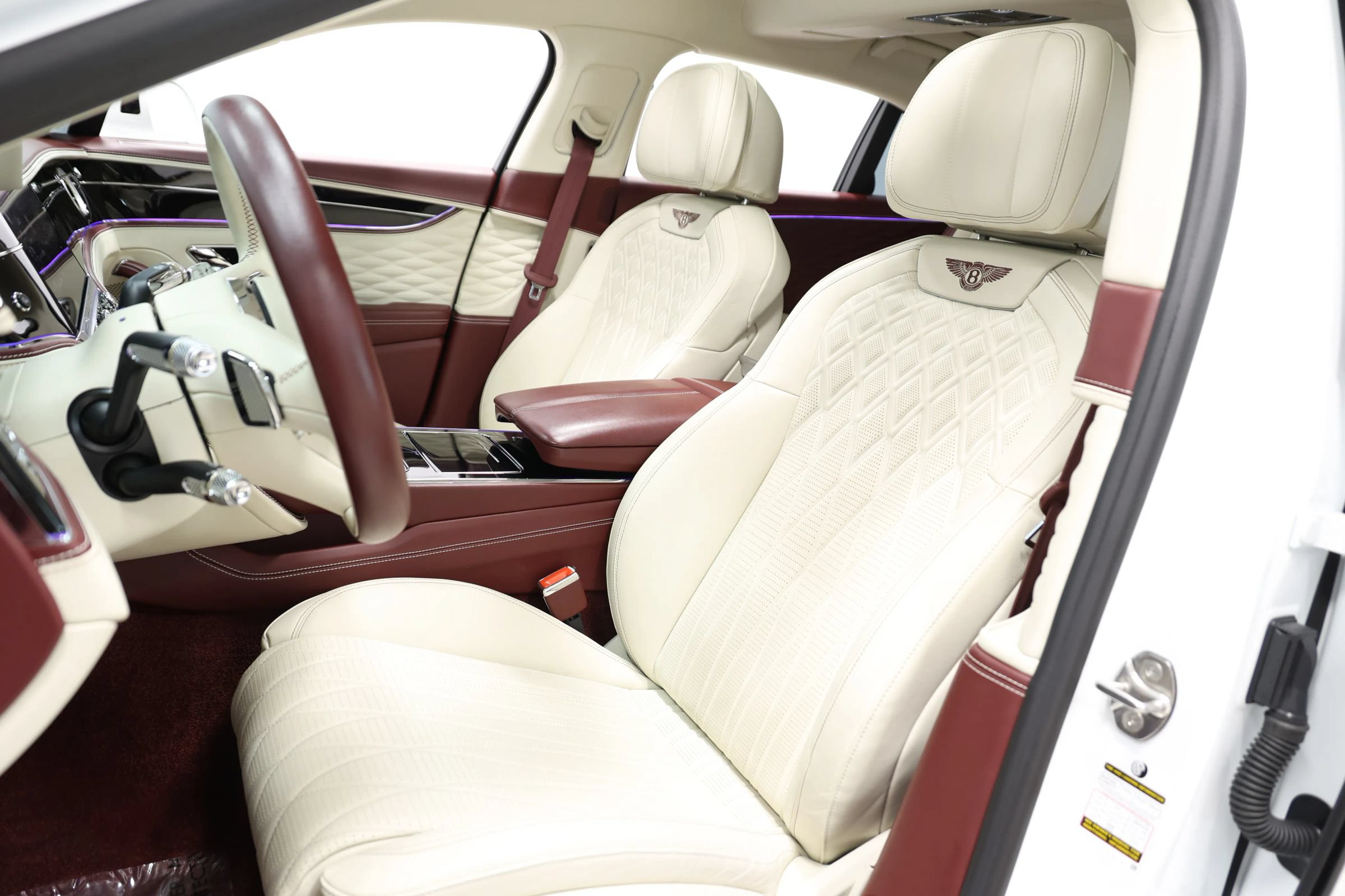 Used 2022 Bentley Flying Spur W12 AWD/4WD image 22