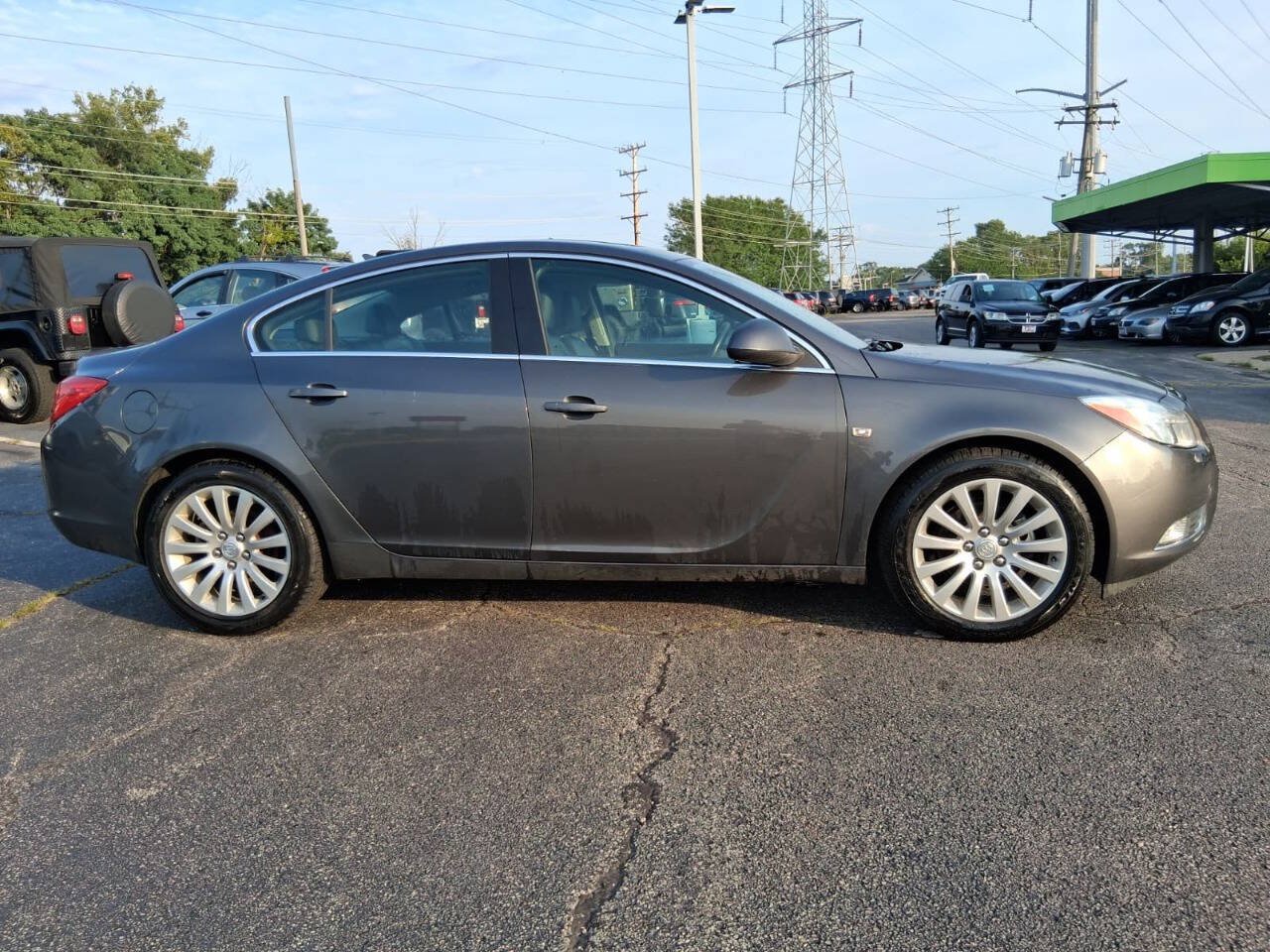 Used 2011 Buick Regal CXL w/ RL2 Preferred Equipment Group FWD image 4