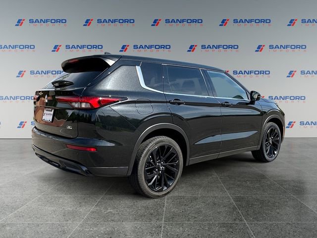 Used 2023 Mitsubishi Outlander SE image 5