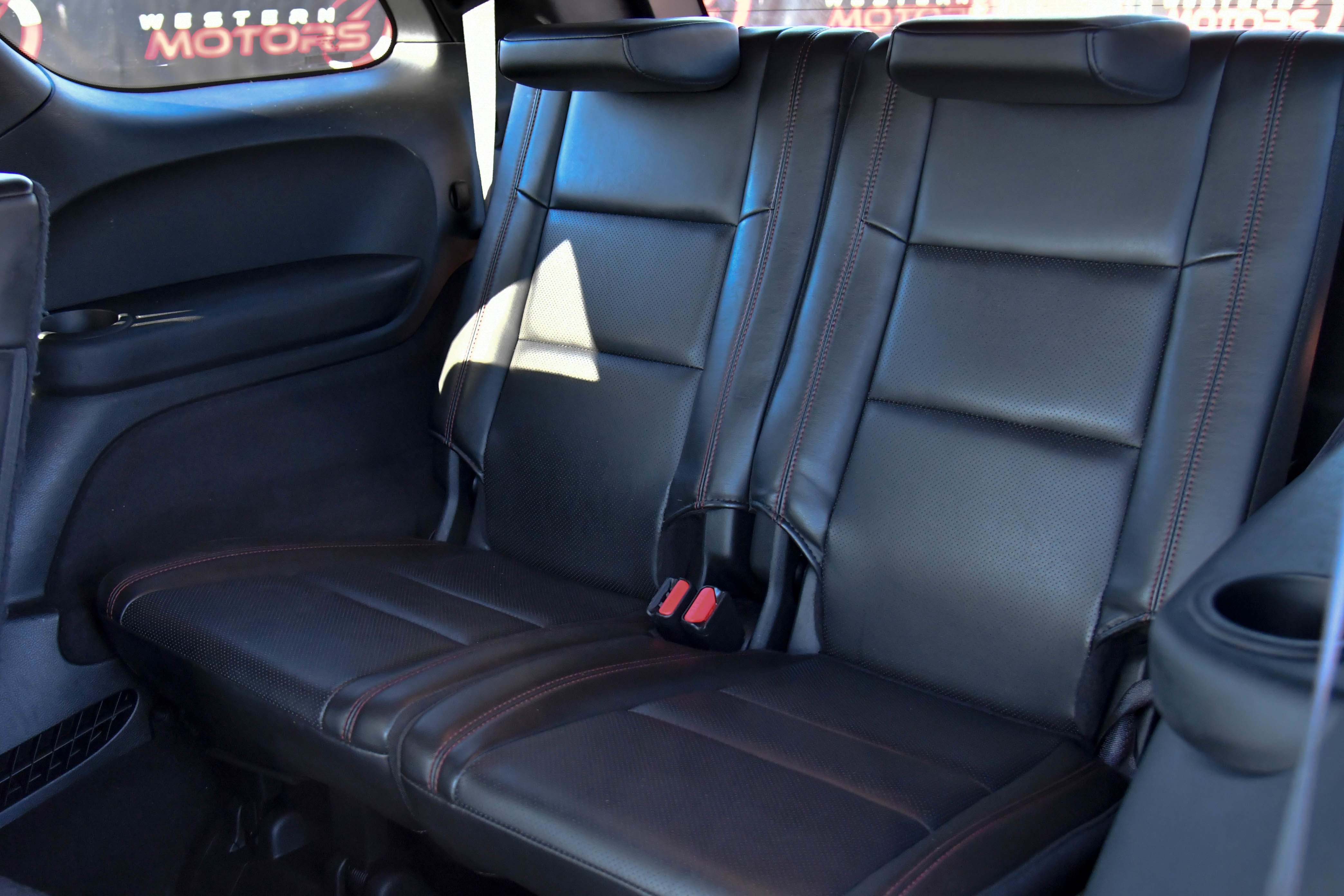 Used 2024 Dodge Durango GT image 40