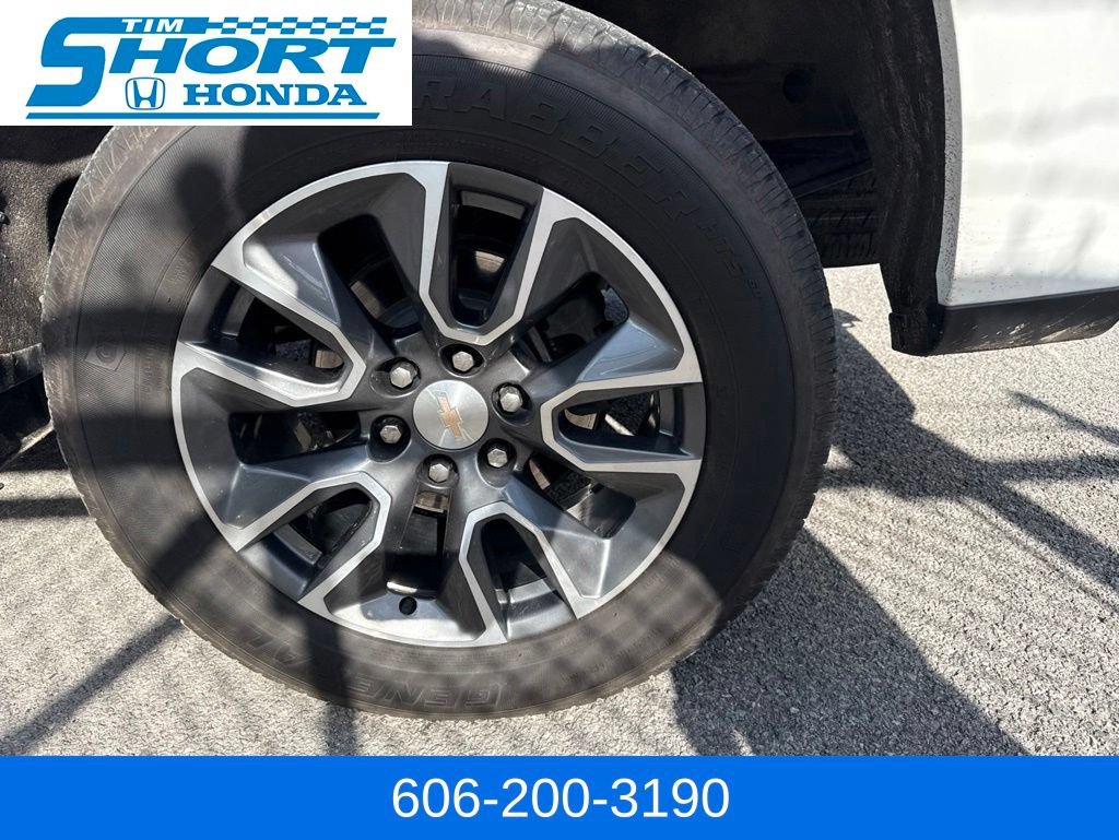 Used 2024 Chevrolet Silverado 1500 LT w/ Protection Package AWD/4WD image 10