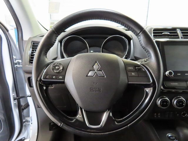 Used 2023 Mitsubishi Outlander Sport SE image 8