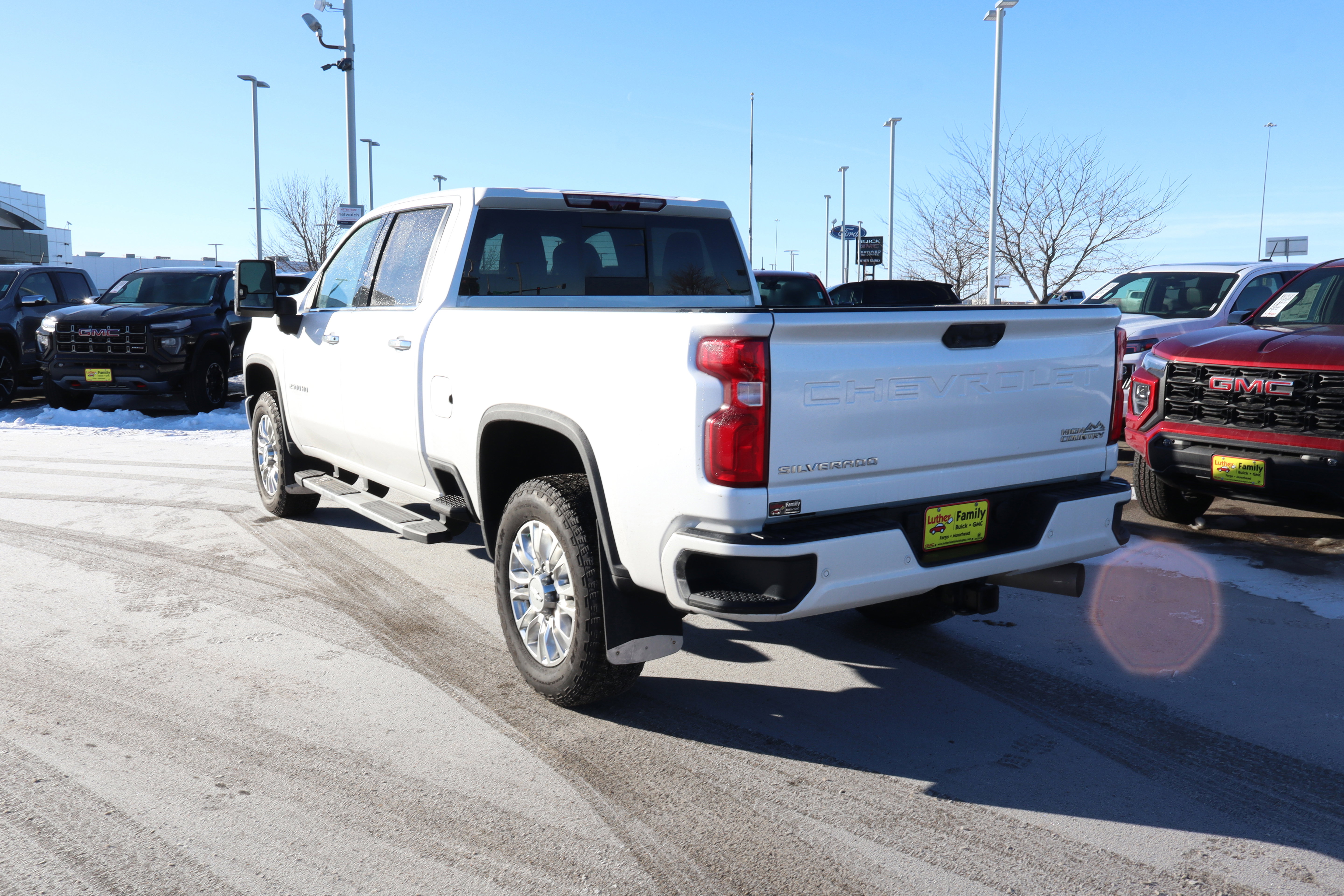 Used 2020 Chevrolet Silverado 2500 High Country image 5