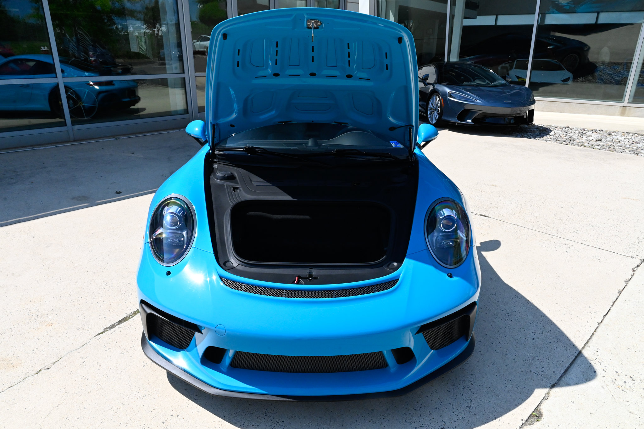 Used 2018 Porsche 911 GT3 RWD image 46