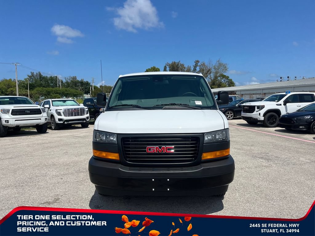 New 2026 GMC Savana 2500 w/ Driver Convenience Package RWD image 3