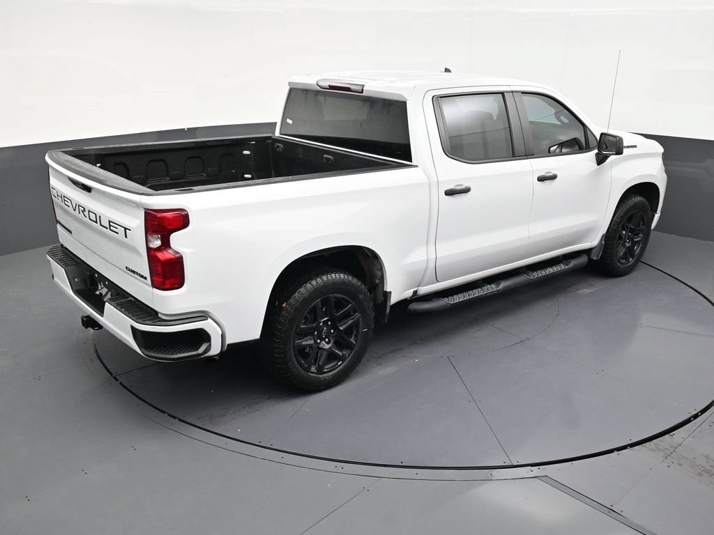 Used 2024 Chevrolet Silverado 1500 Custom w/ Turbomax Blackout Package RWD image 15