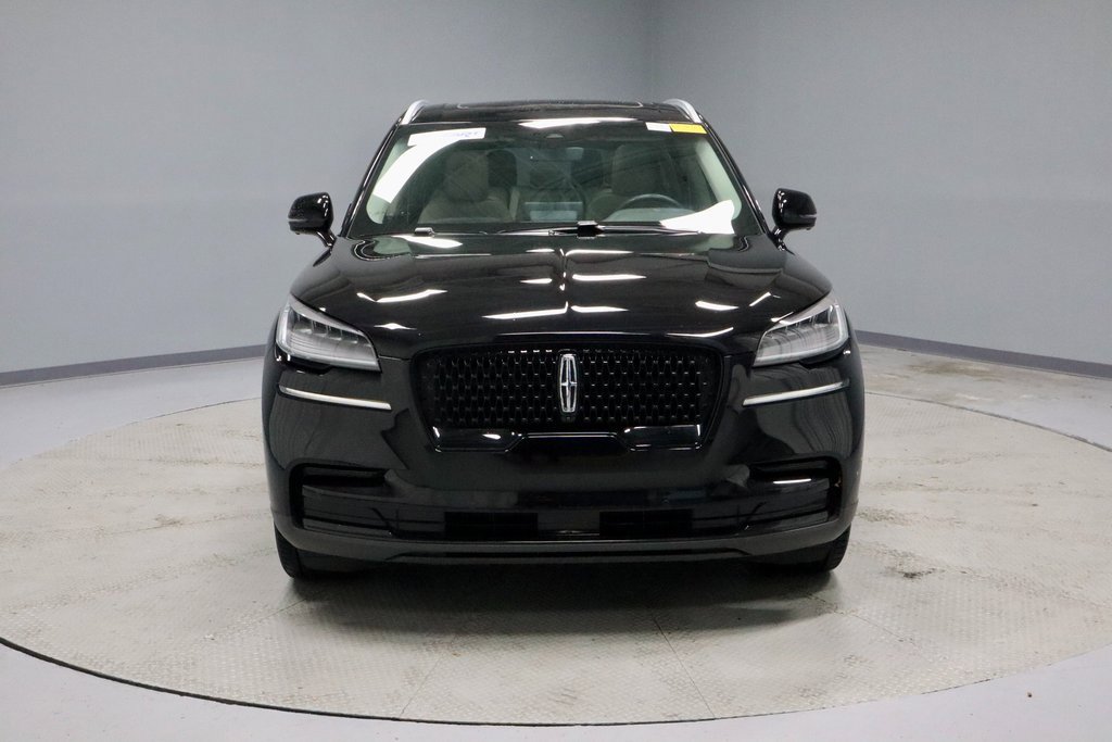 Used 2023 Lincoln Aviator Reserve w/ Class IV Trailer Tow Package image 8