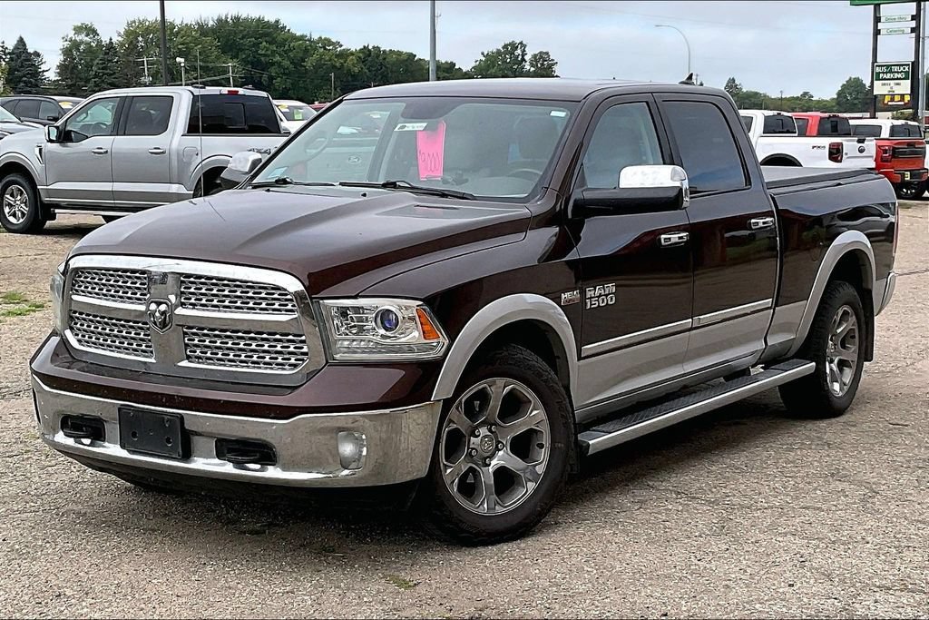 Used 2015 RAM 1500 Laramie w/ Convenience Group AWD/4WD image 2