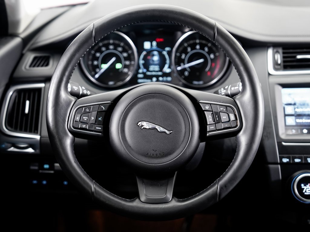 Used 2018 Jaguar E-PACE S image 11