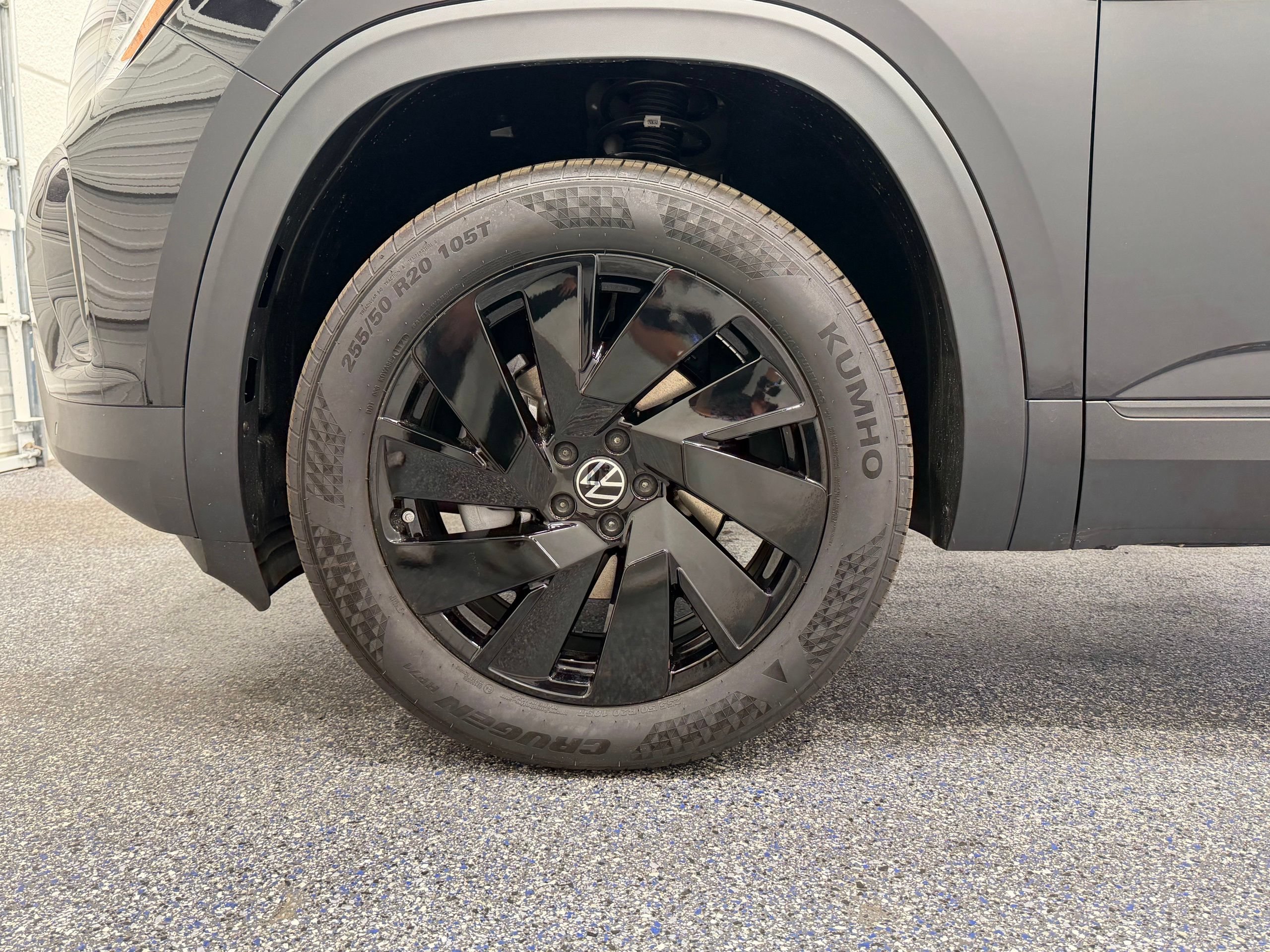 New 2026 Volkswagen Atlas Cross Sport SE AWD/4WD image 11