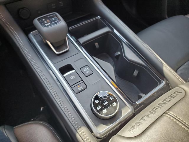 Certified 2023 Nissan Pathfinder Platinum image 23