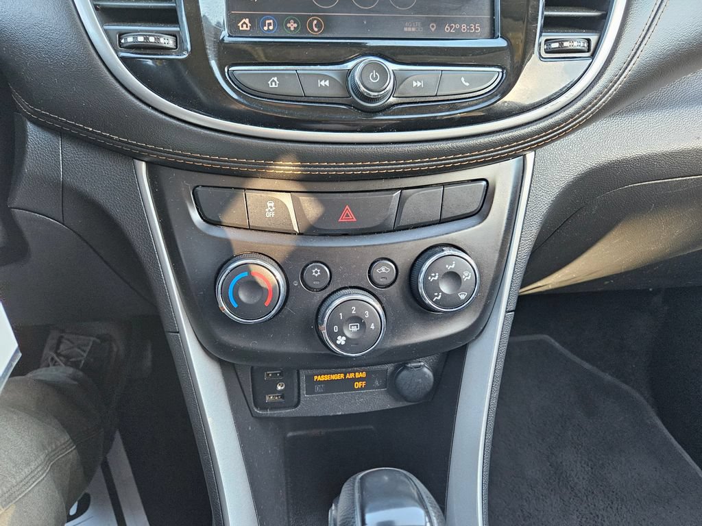 Used 2022 Chevrolet Trax LS w/ Tint and Cruise Package AWD/4WD image 16