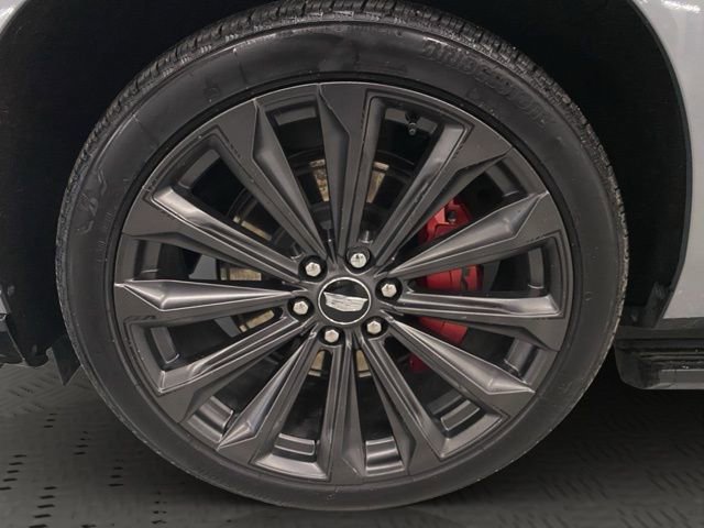 Used 2025 Cadillac Escalade ESV V image 31