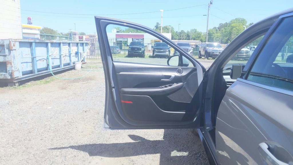 Used 2025 Hyundai Sonata SEL image 15
