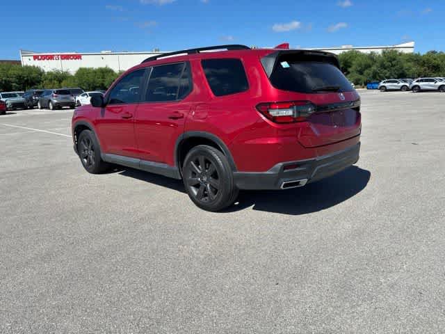 Used 2023 Honda Pilot Sport image 3