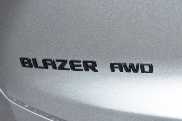 New 2026 Chevrolet Blazer LT w/ Convenience Package AWD/4WD image 16