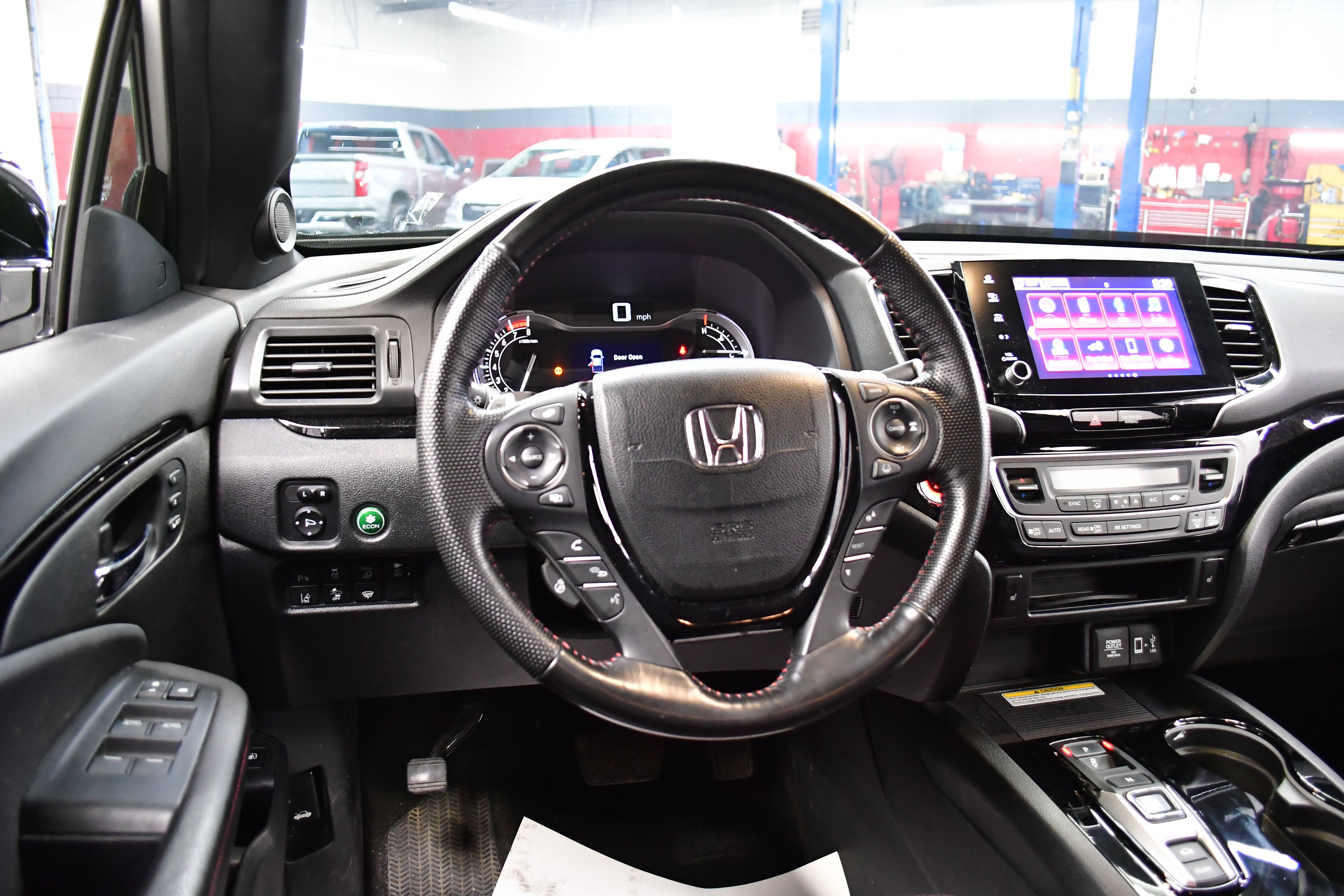 Used 2023 Honda Ridgeline Black Edition image 9