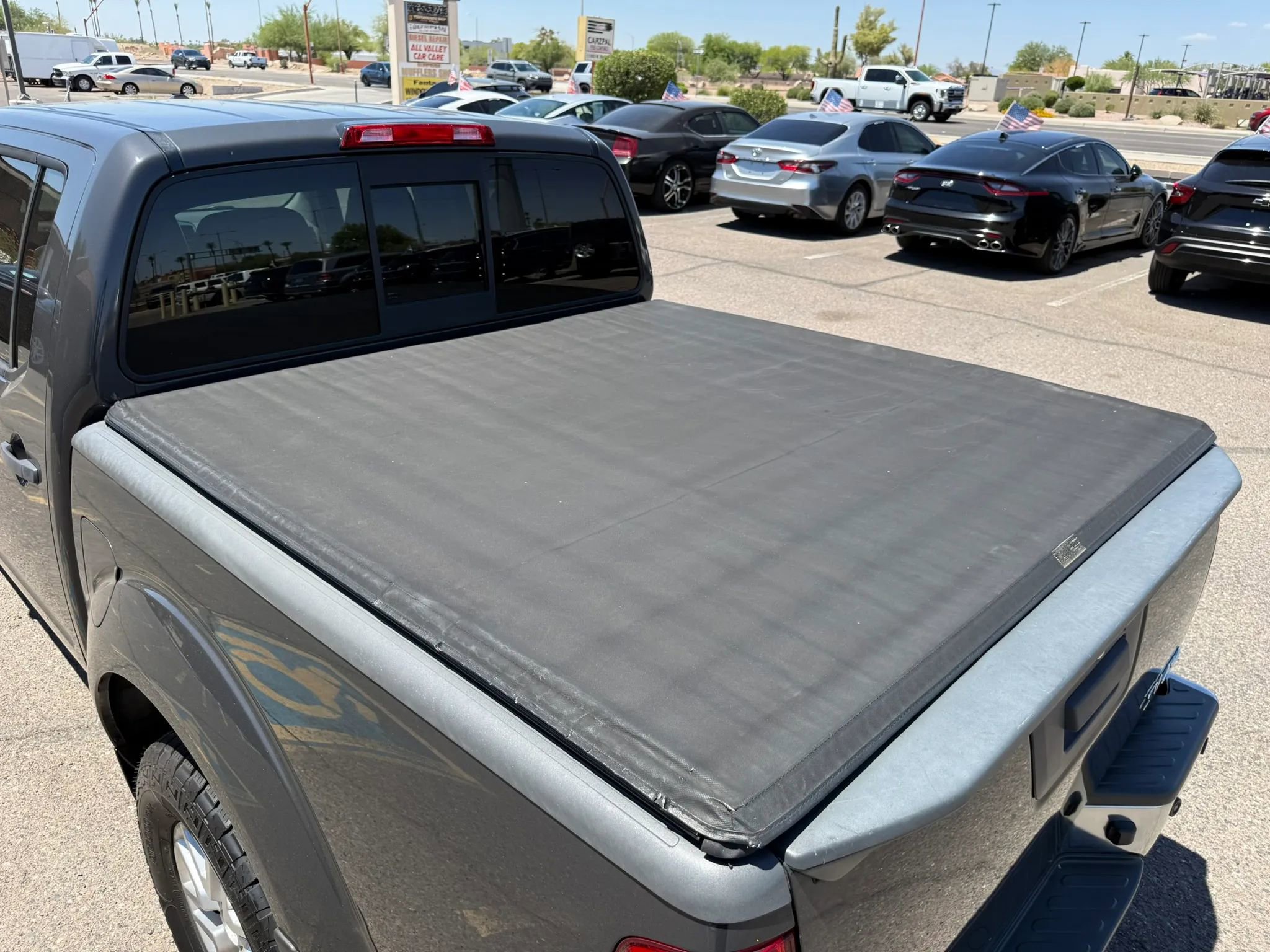 Used 2015 Nissan Frontier SV w/ SV Value Truck Package AWD/4WD image 46