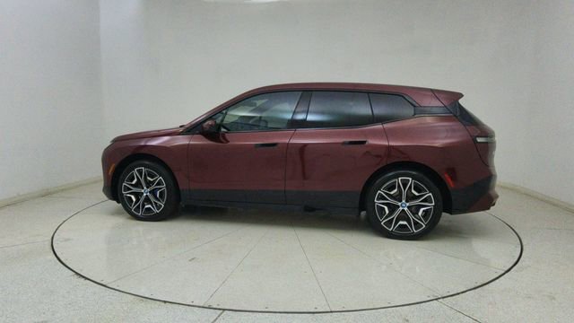 Used 2024 BMW iX xDrive50 w/ Premium Package AWD/4WD image 65