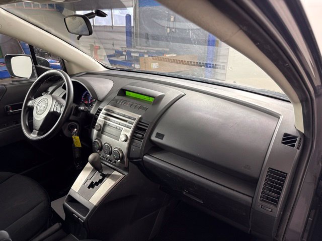Used 2008 MAZDA MAZDA5 Sport FWD image 28