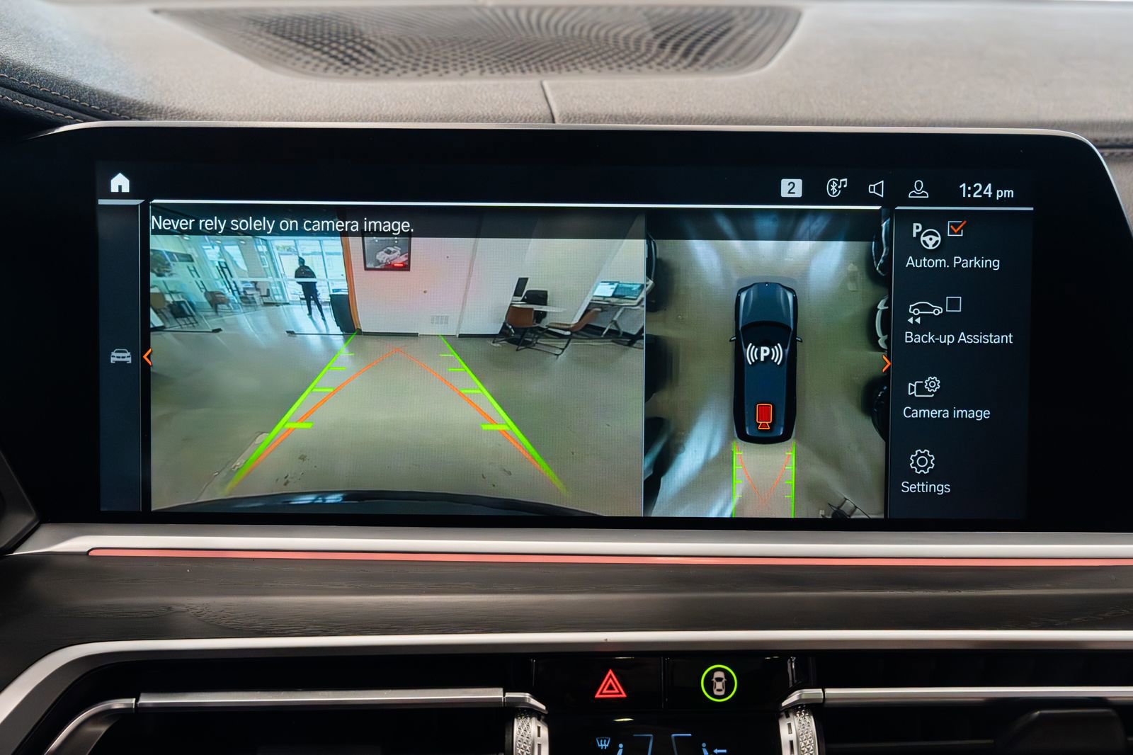 Used 2022 BMW X7 xDrive40i w/ M Sport Package image 14