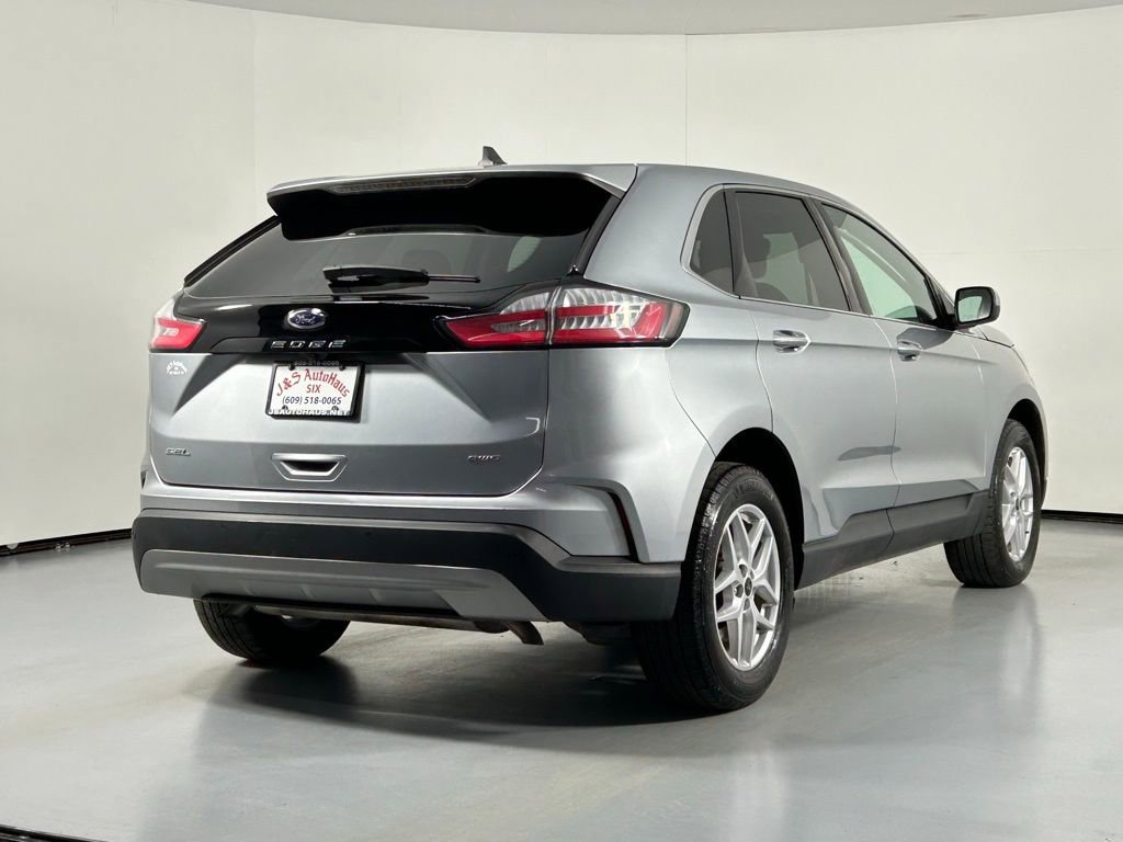 Used 2024 Ford Edge SEL image 7