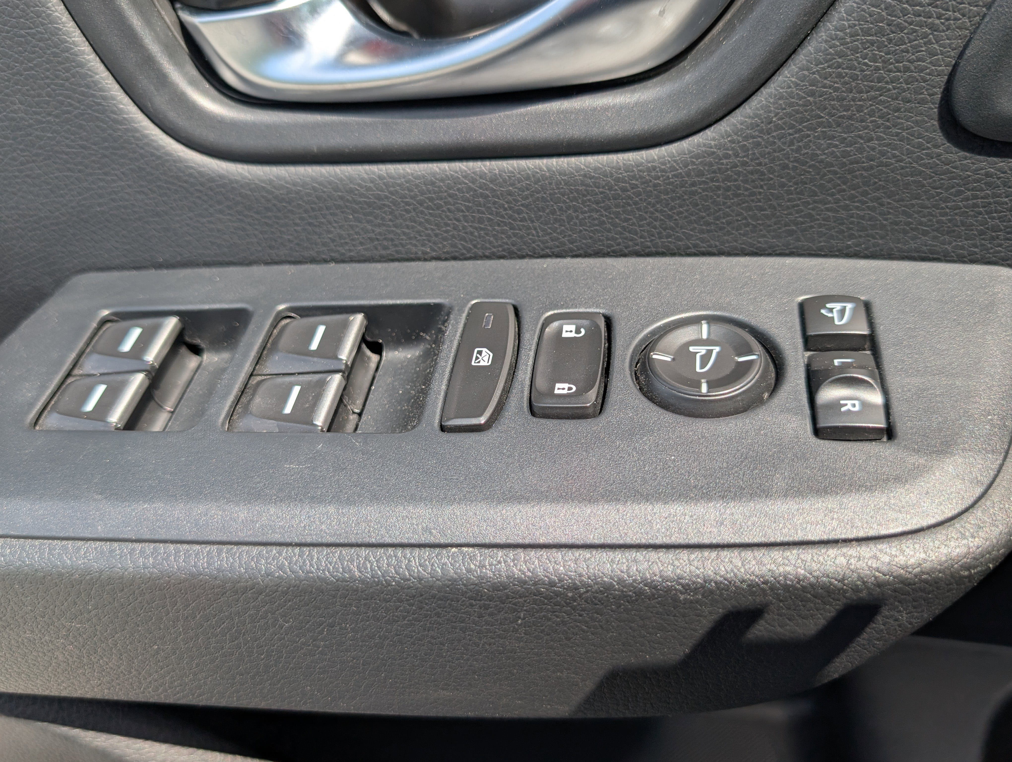 Used 2023 Honda Pilot TrailSport image 20