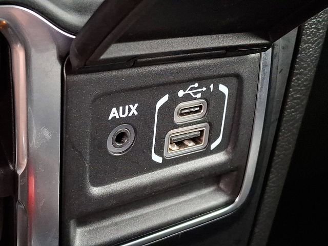 Used 2022 Jeep Gladiator Mojave w/ Cold Weather Group image 25