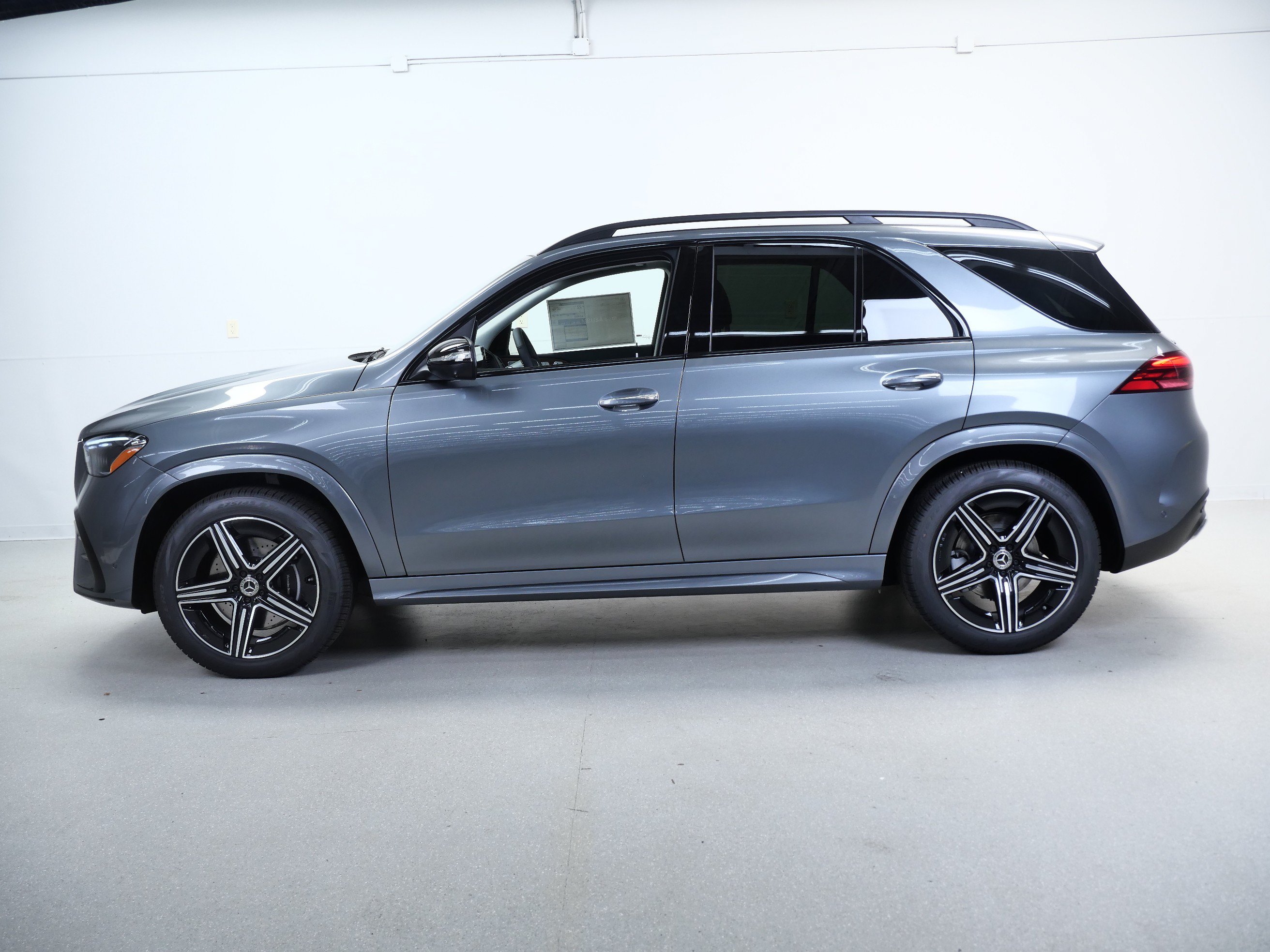 New 2026 Mercedes-Benz GLE 350 4MATIC image 5