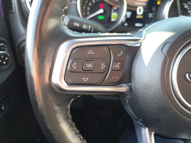 Used 2023 Jeep Wrangler Unlimited Sahara w/ Cold Weather Group image 18