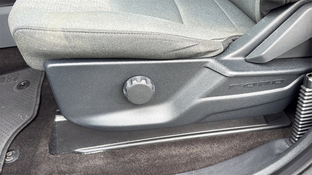 Used 2021 Ford F150 XLT image 11