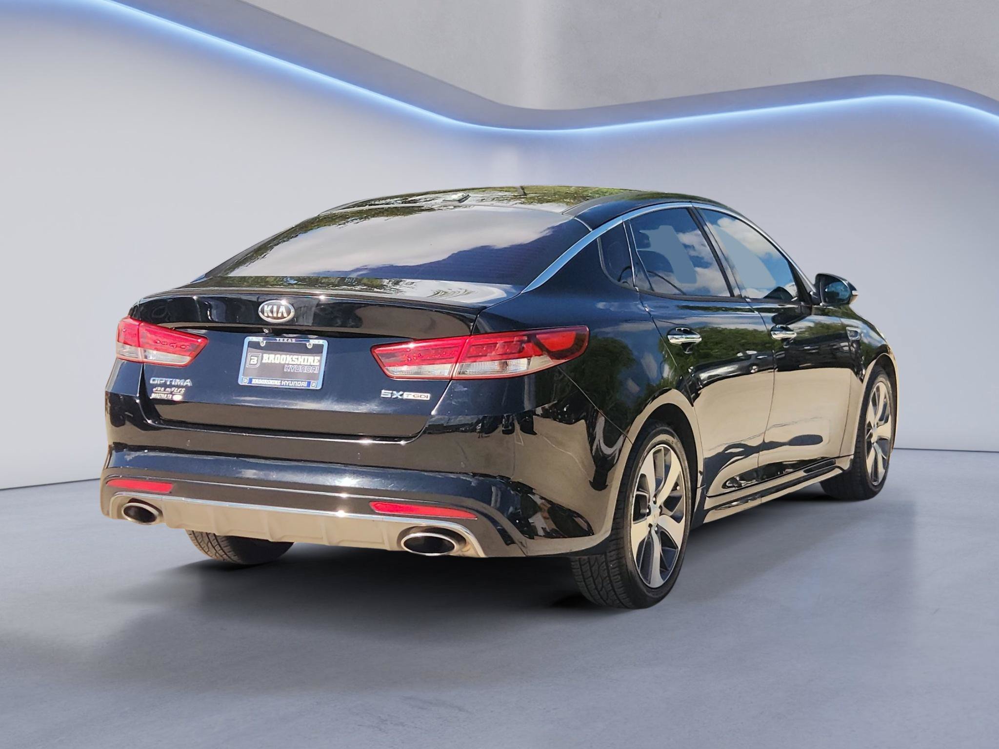 Used 2018 Kia Optima SX FWD image 8