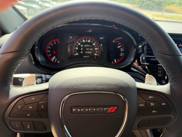 Used 2025 Dodge Durango R/T w/ Blacktop Package AWD/4WD image 11