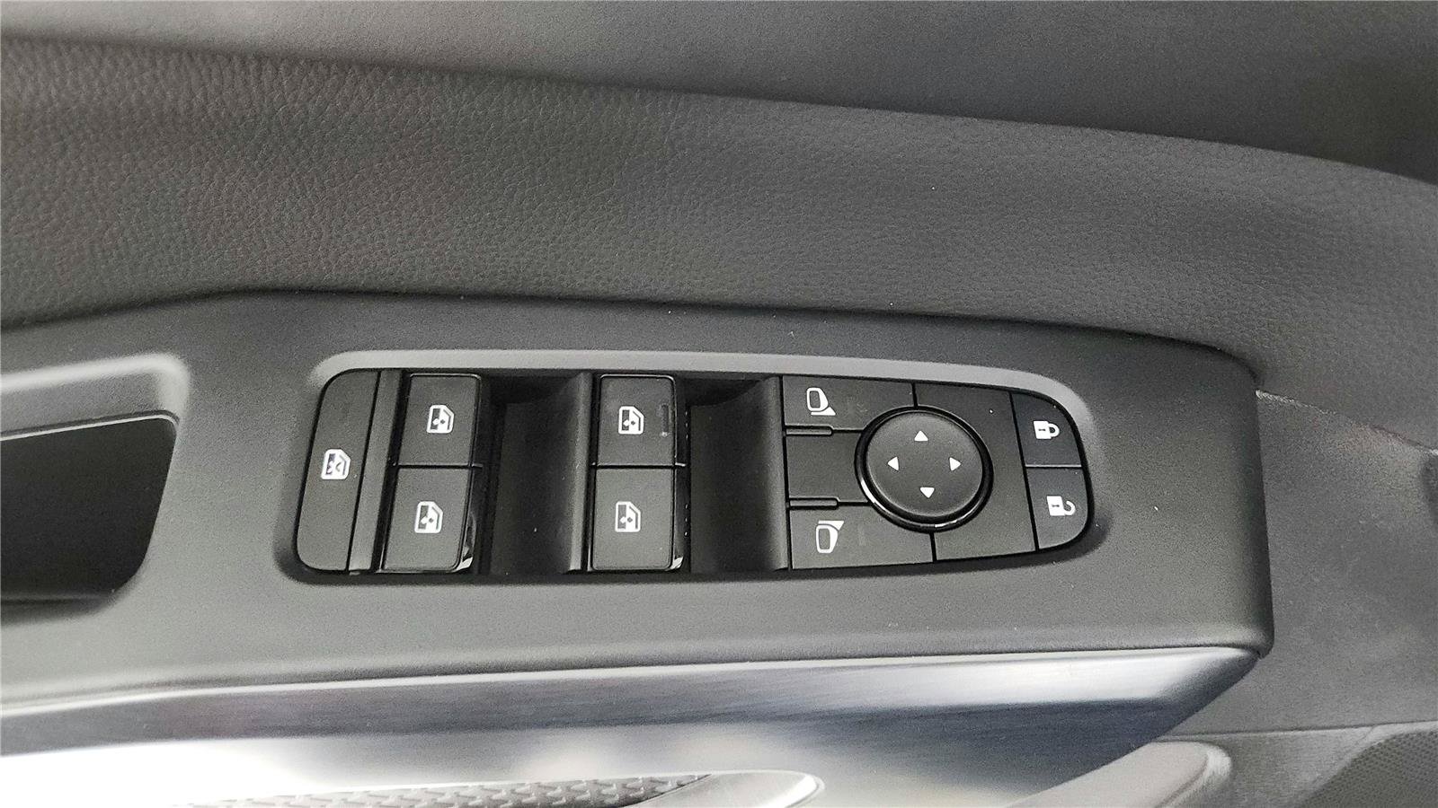 Certified 2025 Nissan Pathfinder Rock Creek AWD/4WD image 10