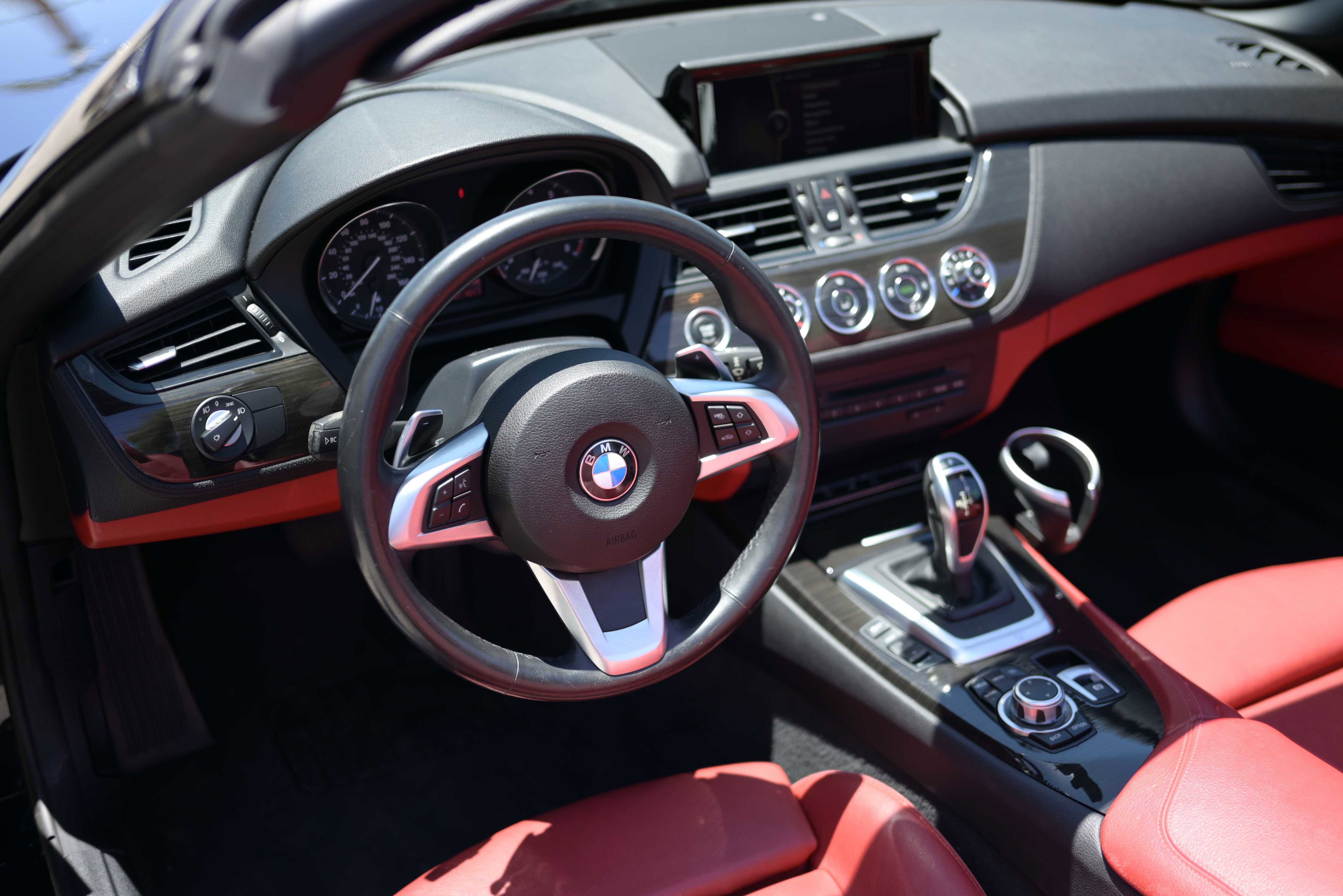 Used 2016 BMW Z4 sDrive28i RWD image 14