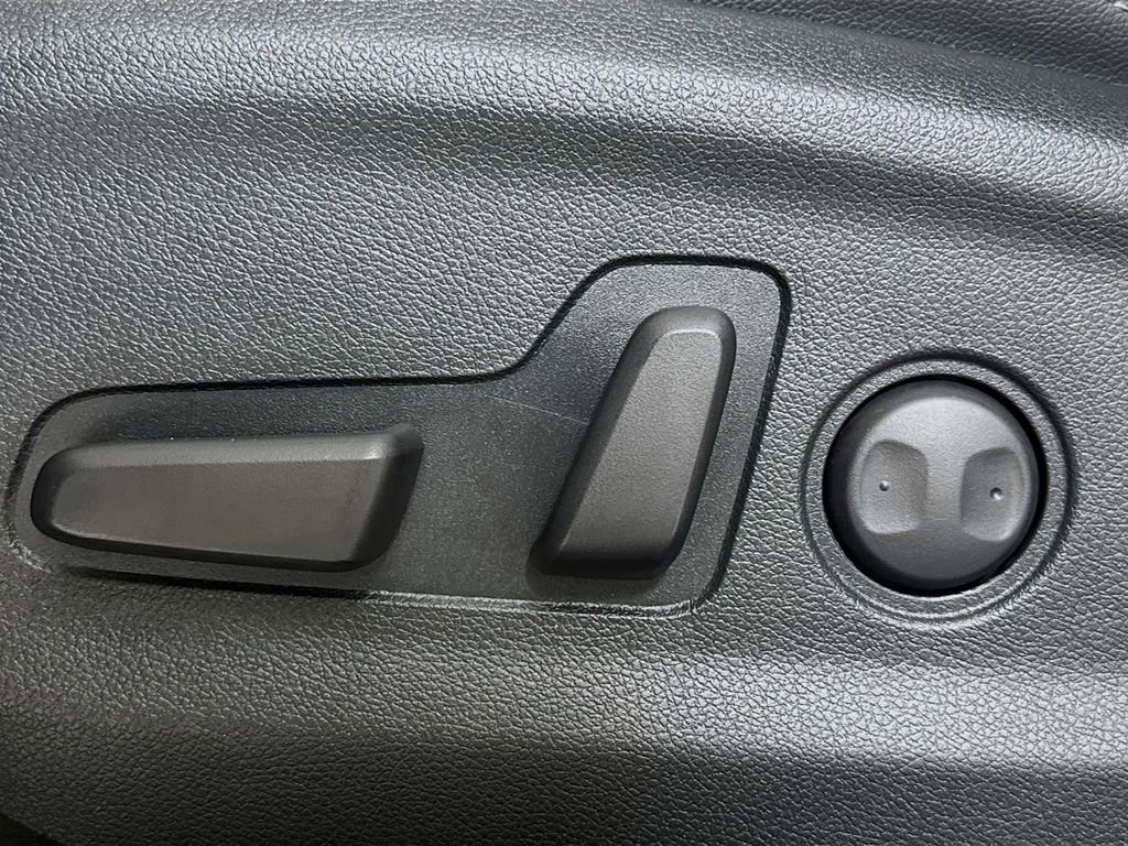 Used 2019 Kia Sportage EX w/ EX Technology Package image 19