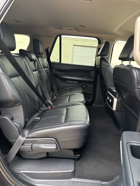 Used 2024 Ford Expedition Max XLT AWD/4WD image 14