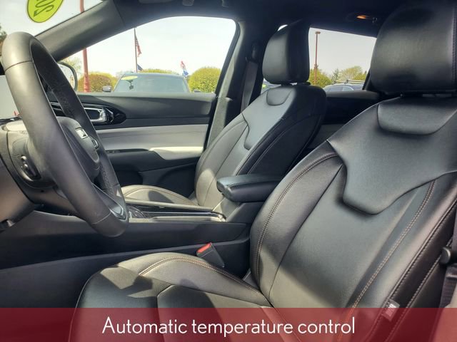 Used 2024 Jeep Compass Limited AWD/4WD image 12