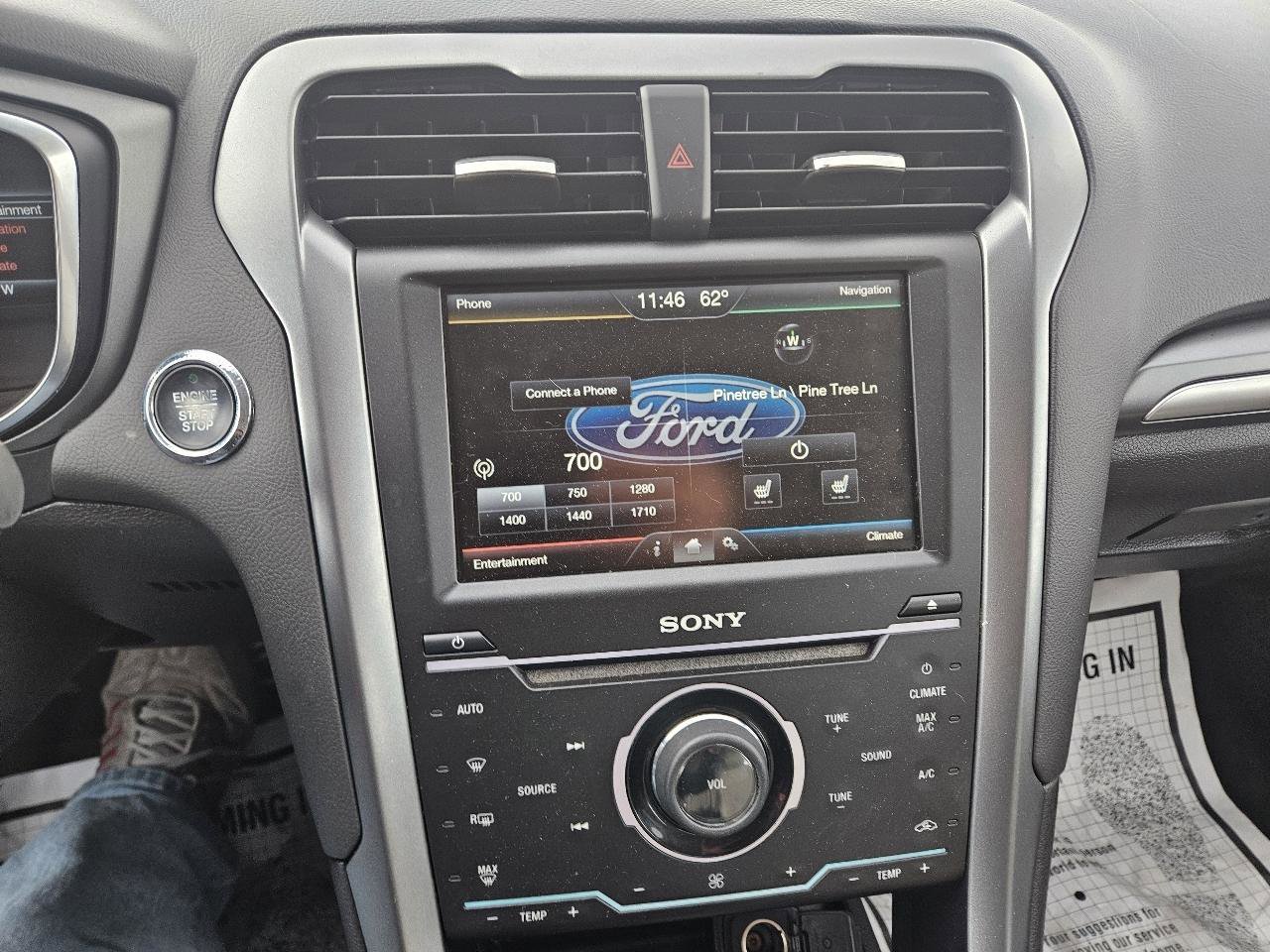 Used 2015 Ford Fusion Titanium image 22