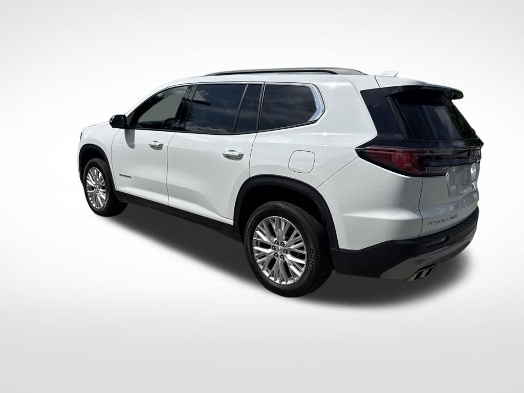 Used 2024 GMC Acadia Elevation AWD/4WD image 4