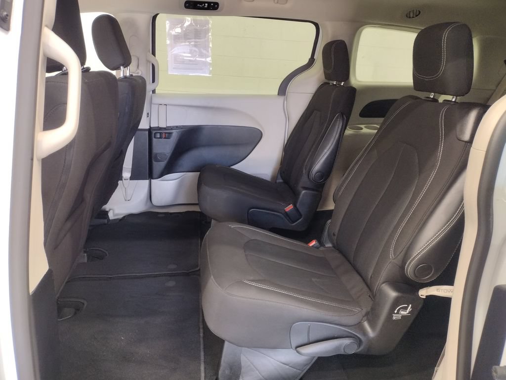Used 2023 Chrysler Voyager LX FWD image 24