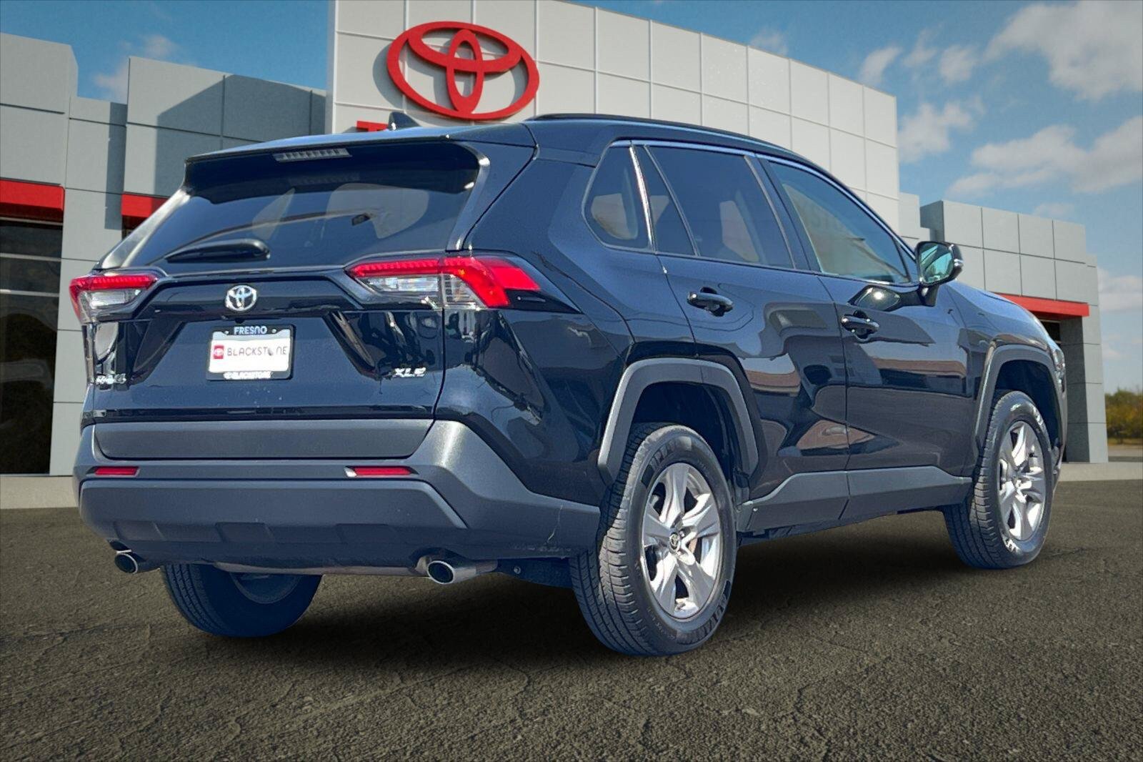 Certified 2024 Toyota RAV4 XLE FWD image 3