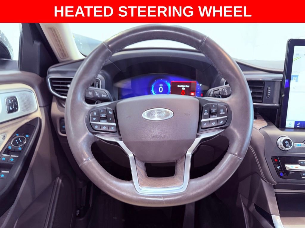 Used 2020 Ford Explorer Platinum w/ Premium Technology Package image 13