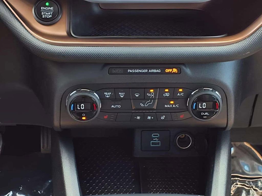 Used 2021 Ford Bronco Sport Outer Banks AWD/4WD image 13