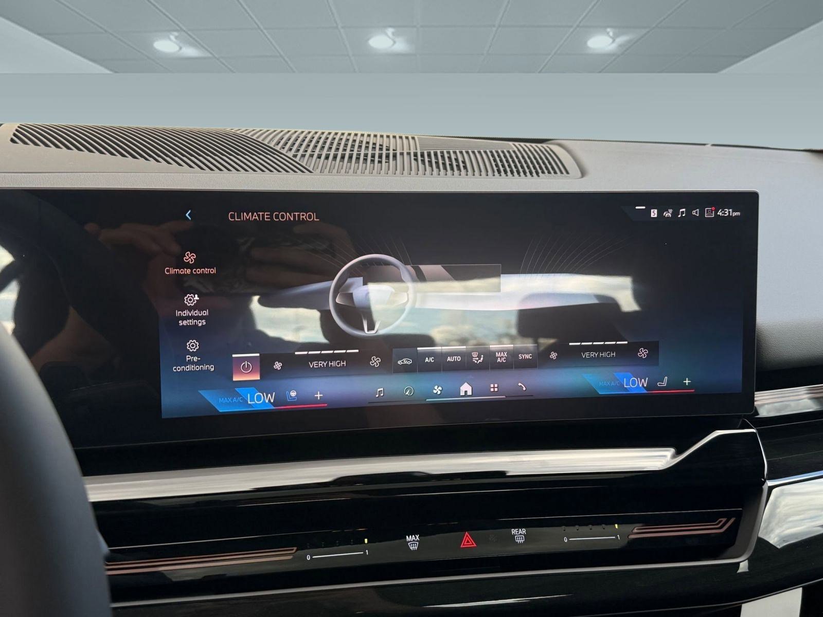 Used 2026 BMW 530i w/ M Sport Package image 27