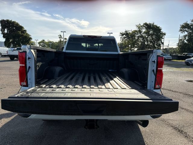 New 2026 Chevrolet Silverado 3500 High Country w/ Technology Package AWD/4WD image 11