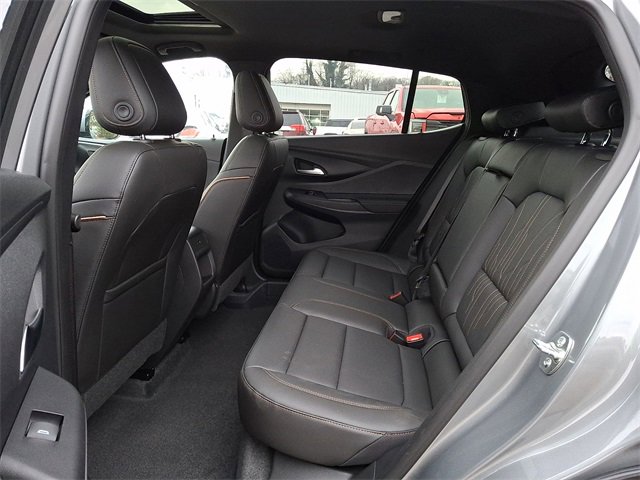 New 2026 Buick Envista Avenir image 6